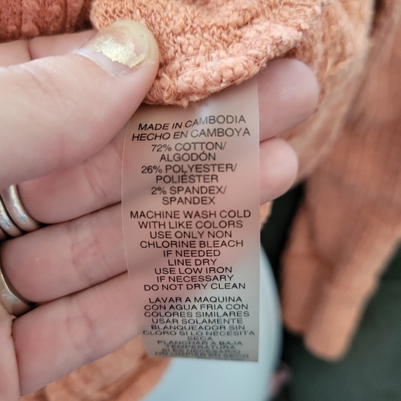 Two by Vince Camuto Small Orange Cardigan V-neck Tortoise Buttons - Picture 7 of 7